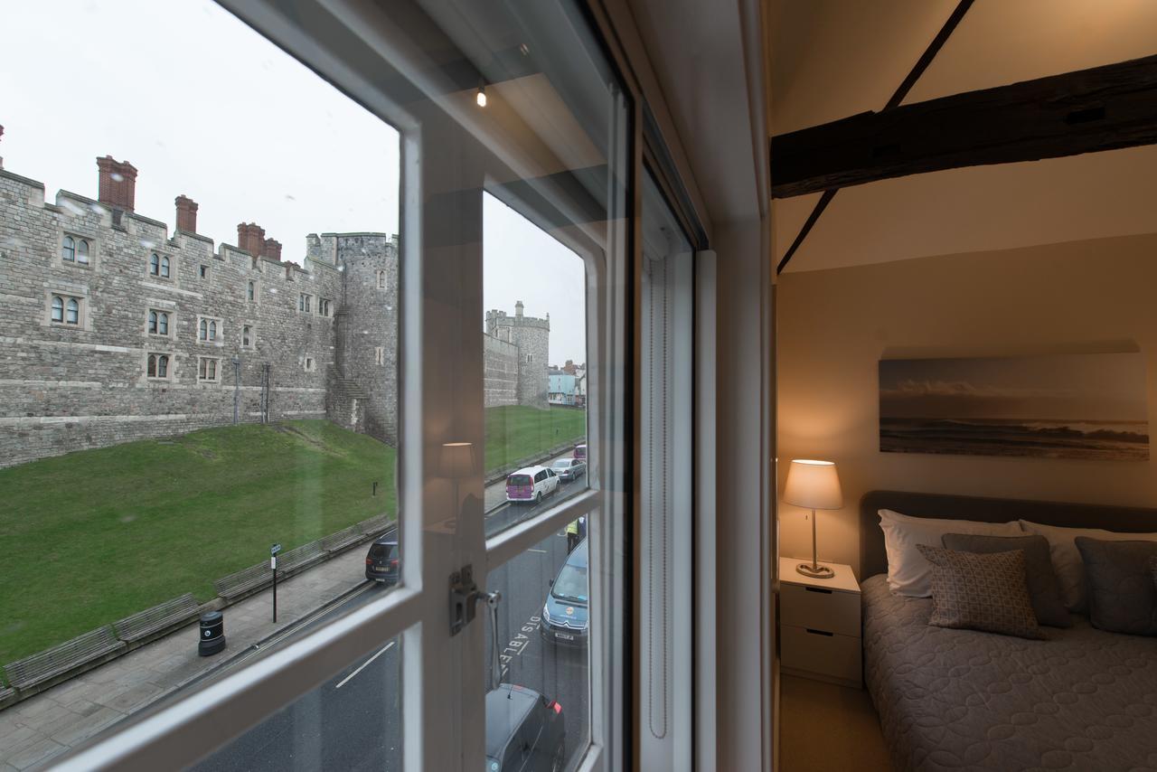 Central Windsor Apartment Facing The Castle Eksteriør billede